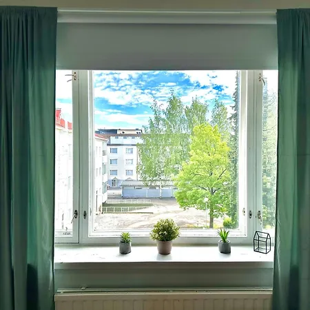 Valoisa Laepitalon Yksioe Keskustassa, Ilmainen Parkkipaikka *